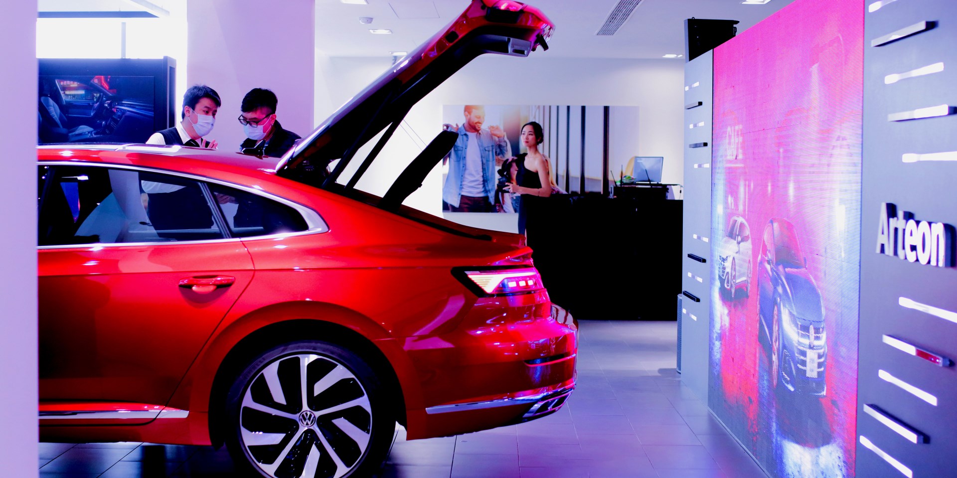 精銳車廠 VEHICLE